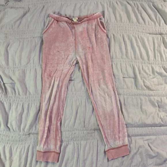 Baby pink Roxy sweatpants
